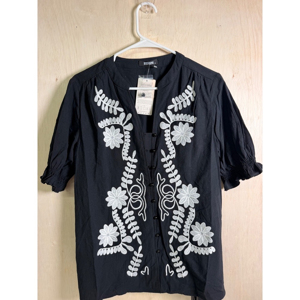 BTFBM‎ Blouse Women Medium Black New Embroidered Boho Puff Sleeve Button Front